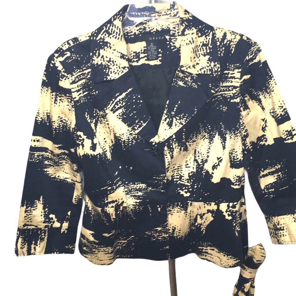 Grace Belted Patterned Blazer